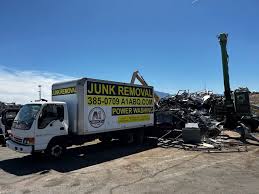 Best Donation Pickup Services  in Lyndon, KS